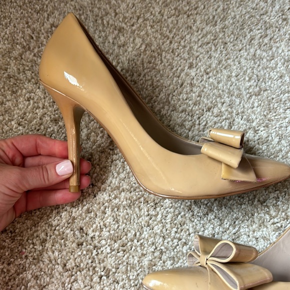 Steven by Steve Madden Bow Pump - Picture 5 of 7